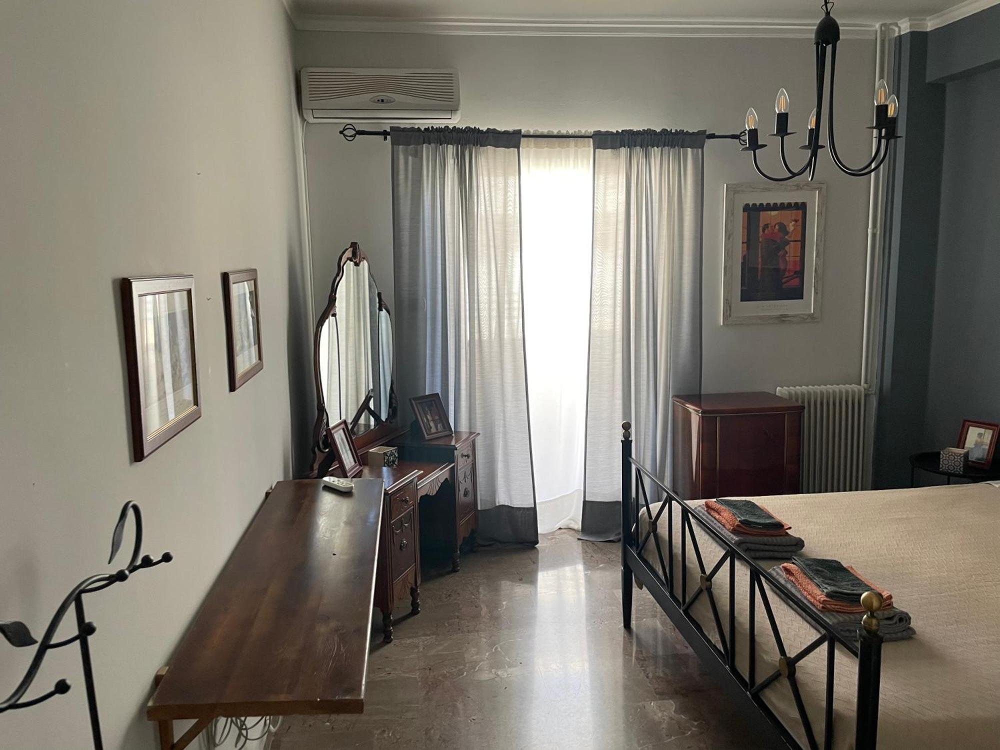 Luxury-Elegant Apartment In The Heart Of Patras​ 外观 照片